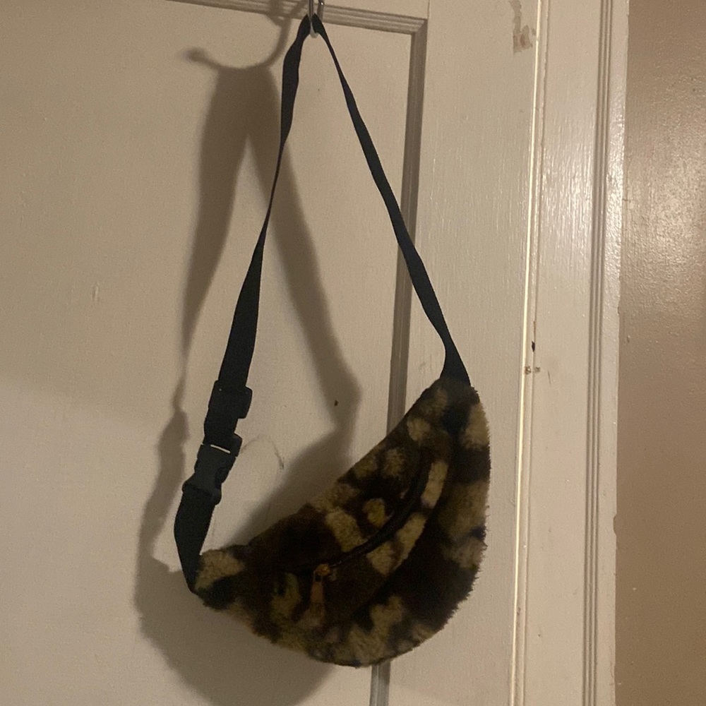 Fanny pack